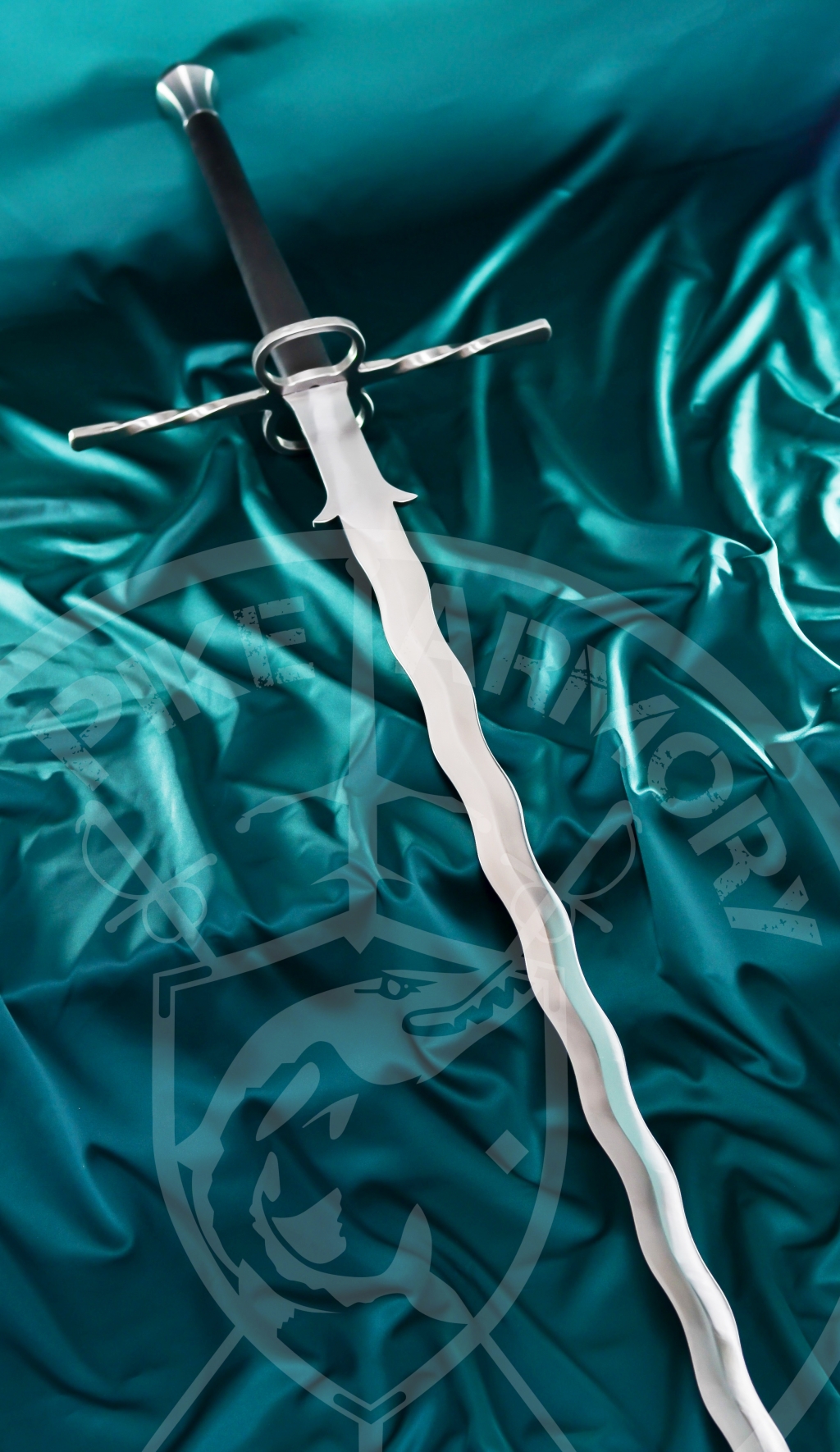 Flamberg two-handed sword — Купить